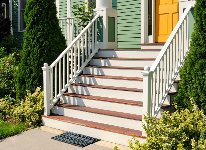 Handrails Replacement in Conroe, TX